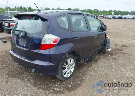 2009 Honda Fit Sport из США, поврежденный, VIN JHMGE884X9S050507